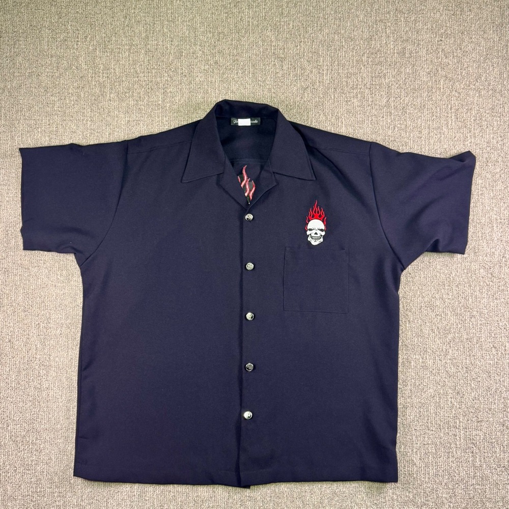 Johnny Suede Flame Skull Button‎ Shirt Red Embroidered Graphic USA Men's Large